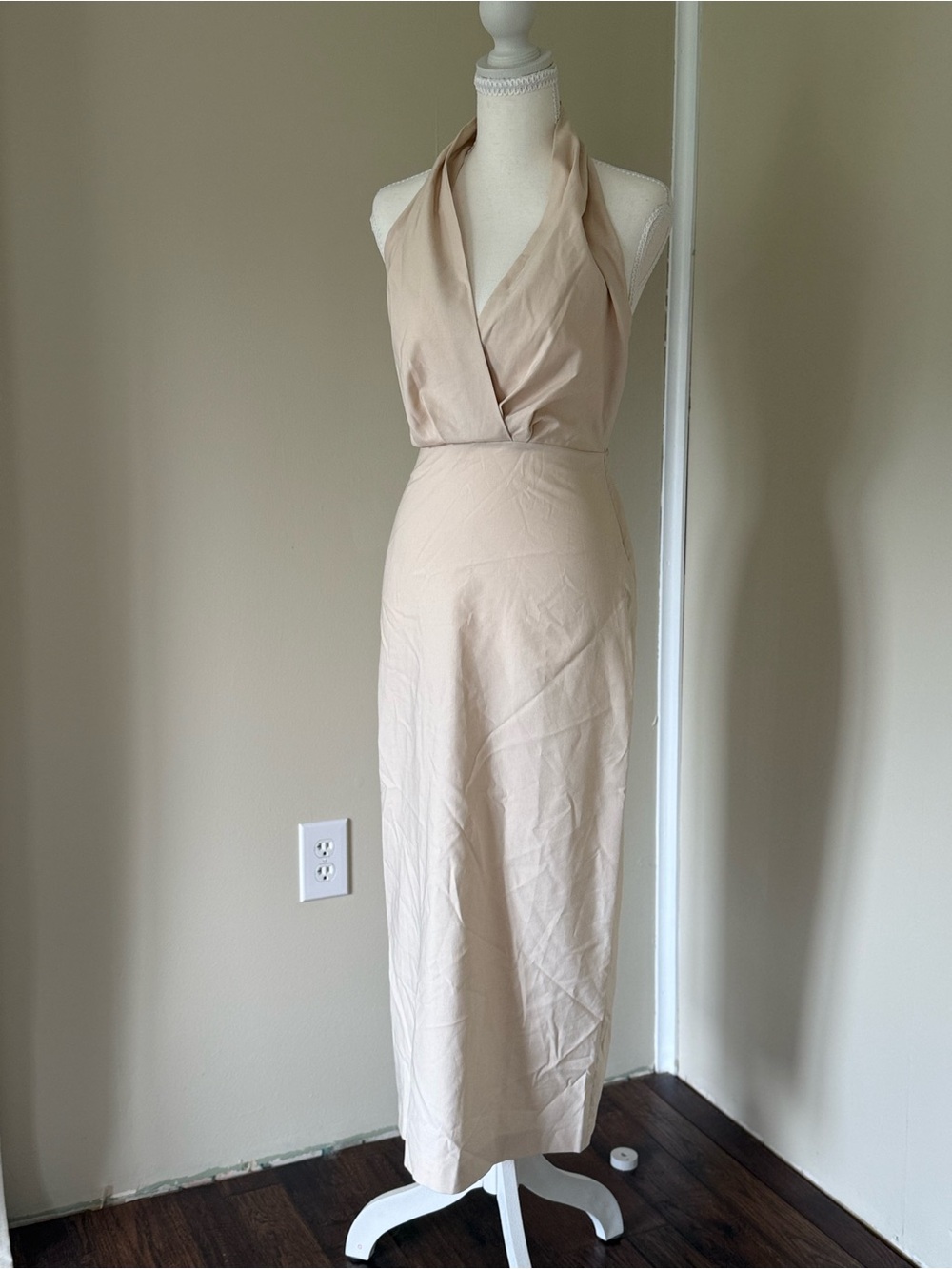 NWT Zara Sleeveless Halter Wrap Midi Dress in Cream Sundress Wrap Waist - Picture 9 of 13
